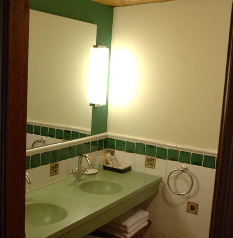 Hostal Casa Masip Ezcaray Ngoại thất bức ảnh