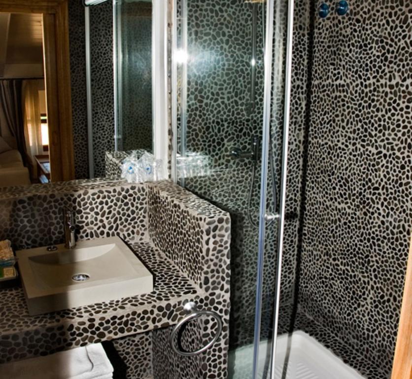 Hostal Casa Masip Ezcaray Ngoại thất bức ảnh