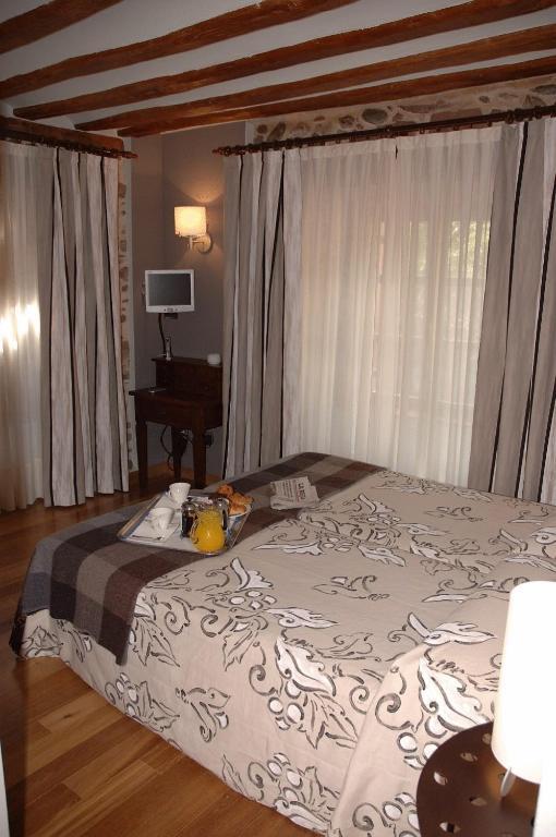 Hostal Casa Masip Ezcaray Ngoại thất bức ảnh